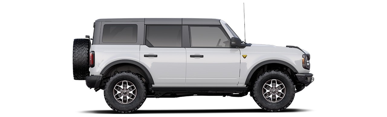 Discover the 2022 Ford Bronco Off-Road SUV in Color Oxford White