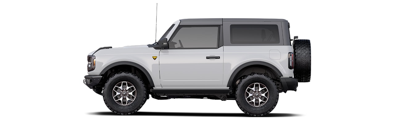 Discover the 2022 Ford Bronco Off-Road SUV in Color Oxford White