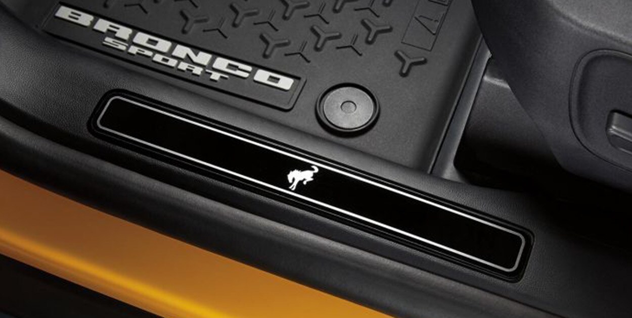 Meet Ford Bronco Accessories in CB, Door Sill Plates Black Platinum