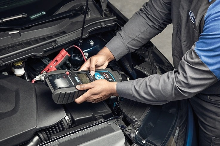 Learn about the Advantages of Performing the Engine Maintenance Service for your Ford Vehicle