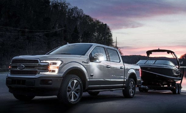 Learn about the Advantages of Performing the Oil Maintenance Service for your Ford Vehicle