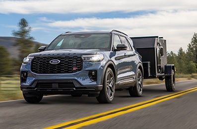 2025 Ford Explorer, the Sports SUV that has a Tow/Haul Driving Mode