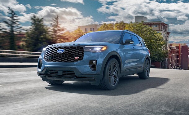 Discover the Safety provided by Pre-Collision Assist in 2025 Explorer®