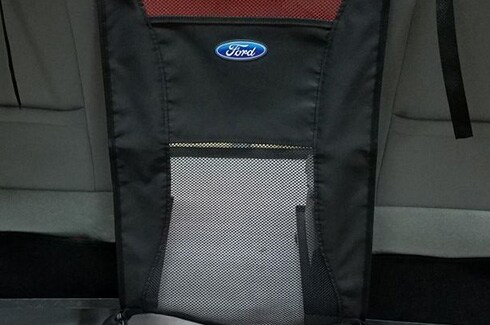 Descubre Accesorios Ford Bronco en CB, Barrera para Mascotas Covercraft Asiento delantero