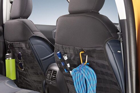 Descubre Accesorios Ford Bronco en CB, Cubreasientos delanteros, Neopreno, Negros, con Cintas Molle