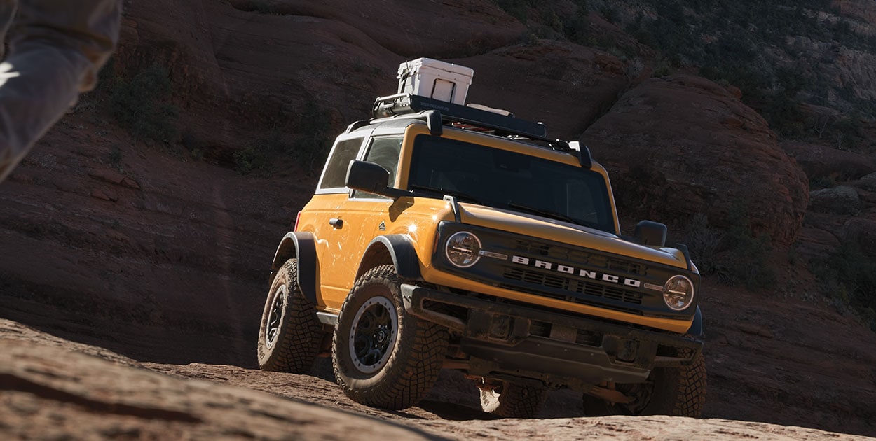 La Camioneta Ford Bronco 2022 cuenta con Suspensión y Desconexión de la Barra Estabilizadora