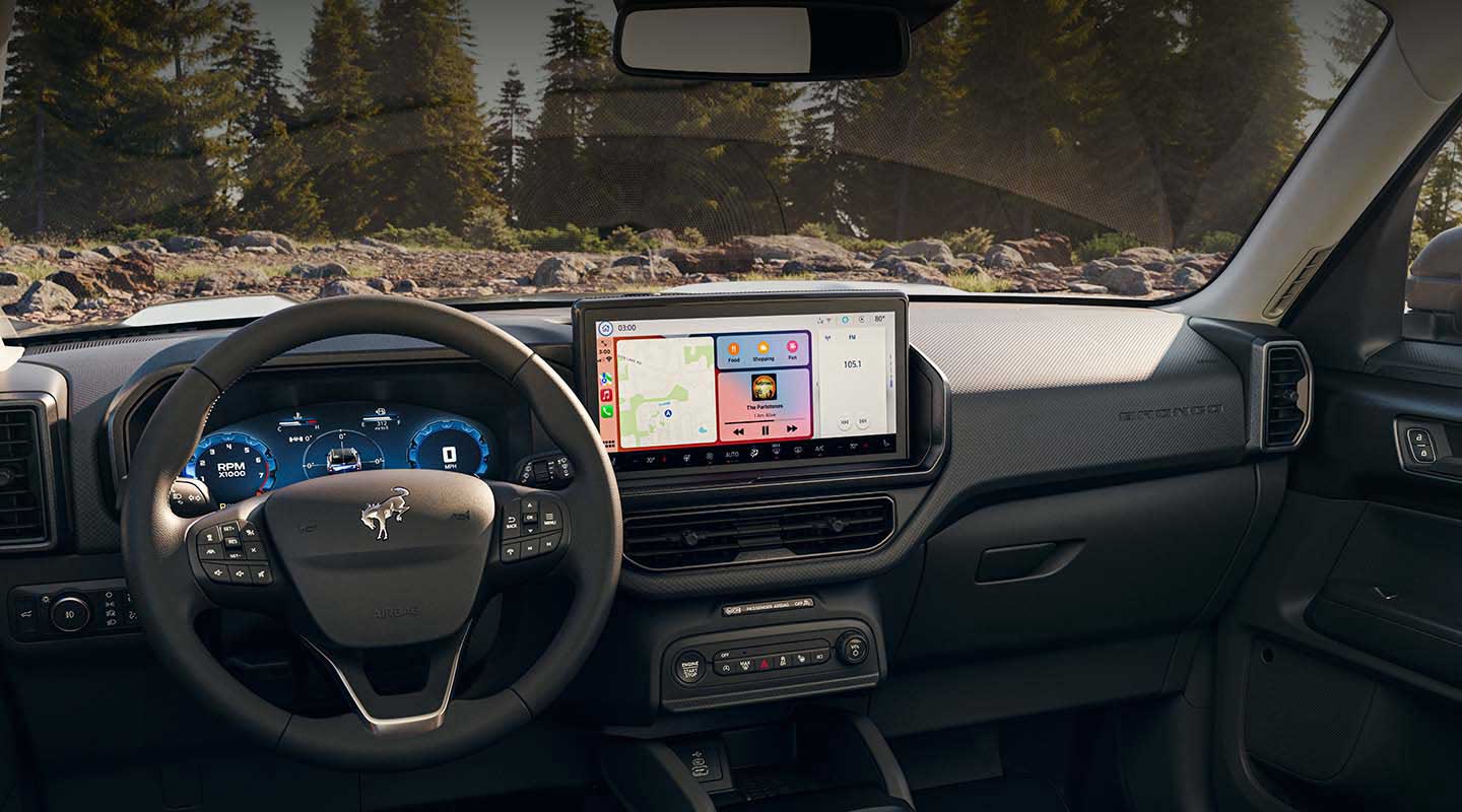 Bronco Sport® 2025 with technology to access the internet, your smartphone and entertainment