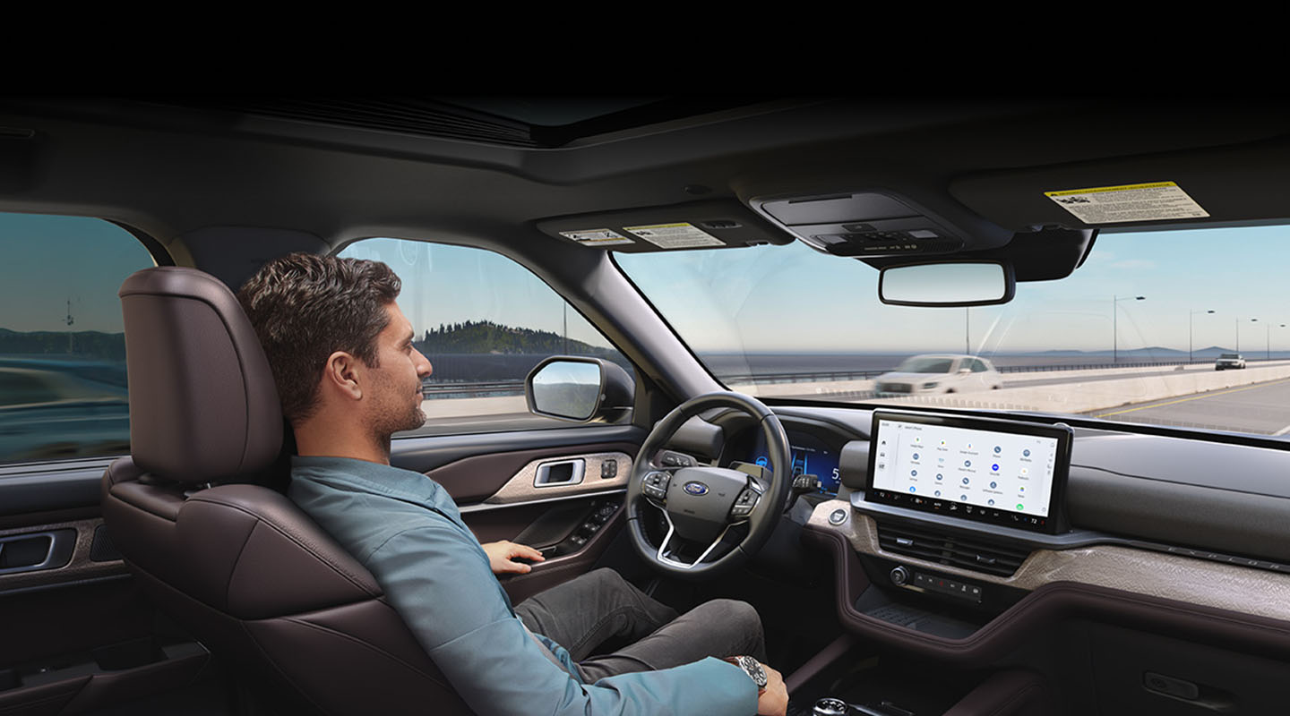 Get to know the Amazing LED Headlights that equip the 2025 Explorer® SUV