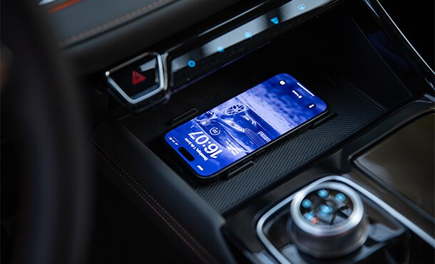 Territory® 2026 allows you to charge devices via smart USB