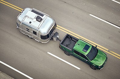 2025 Maverick™ features 4-pin trailer connector